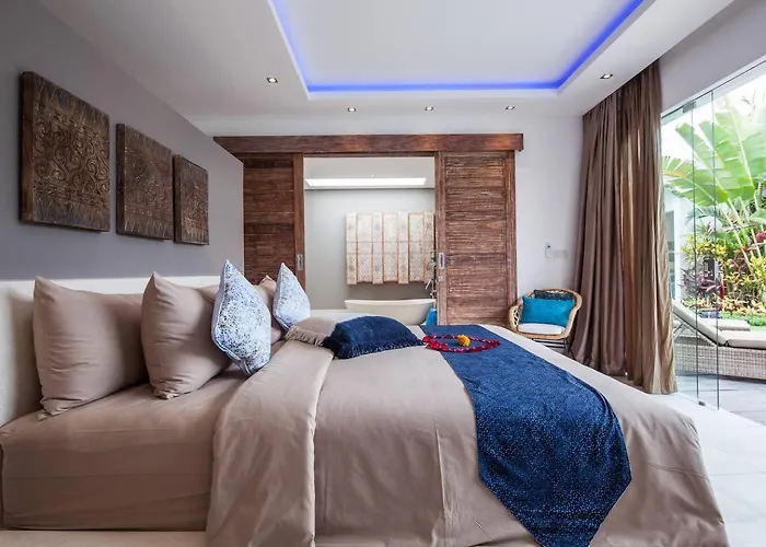 Spacious 4 Bedroom Garden And Pool
